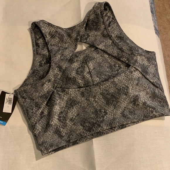 Gap fit cropped bra top - Picture 2 of 4